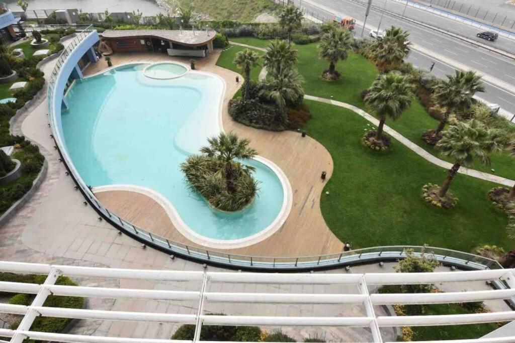 Lux 2 Room Suite Apartment With Seaview In Center Isztambul Kültér fotó